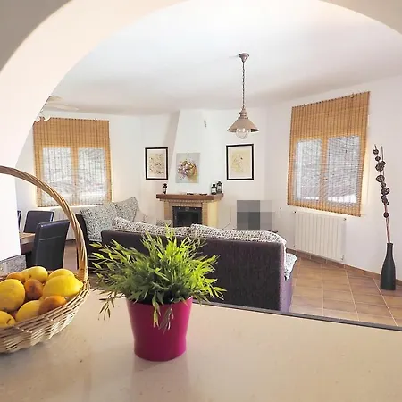 Дом отдыха Casa Soleada With Private Pool Аренас